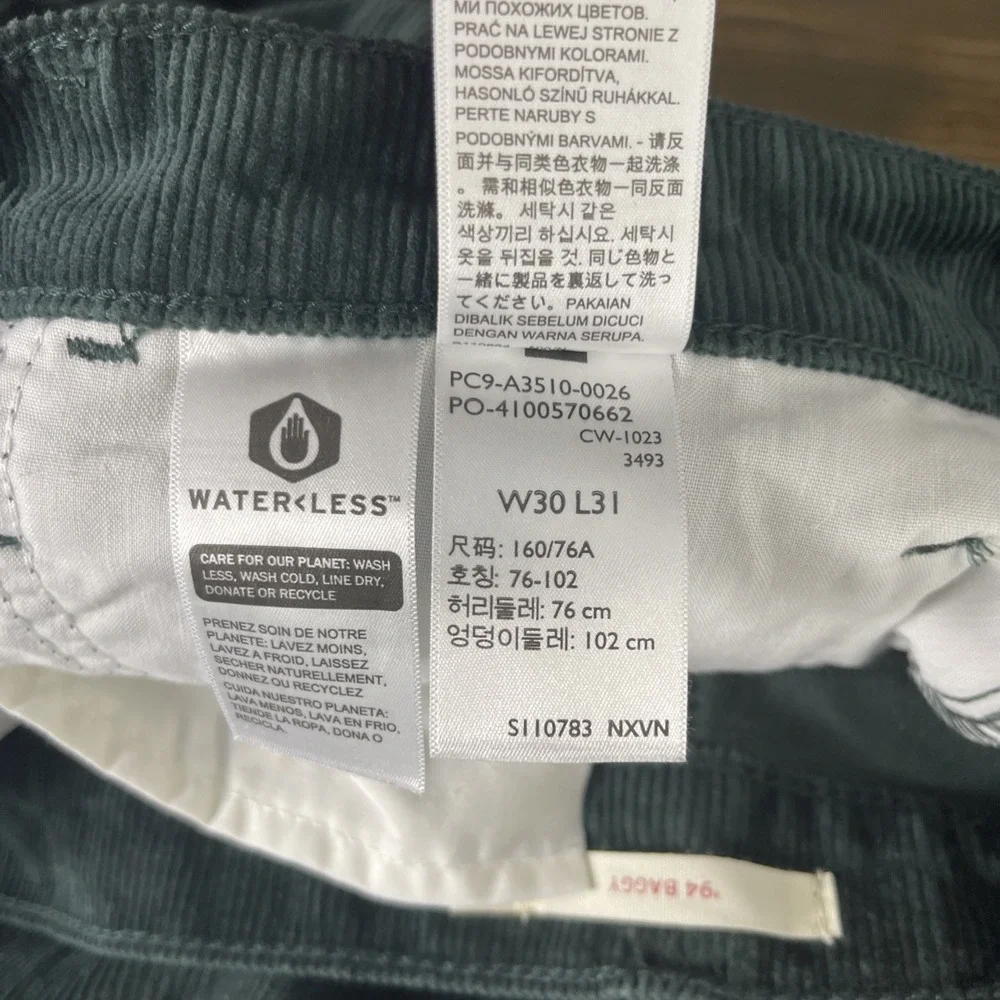 Levis Corduroy 94 Baggy Pants Womens Size 32 Green Straight Leg Pockets
